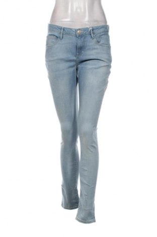 Blugi de femei Guess, Mărime L, Culoare Albastru, Preț 176,99 Lei