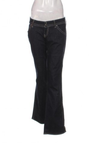Дамски дънки Guess, Размер XL, Цвят Син, Цена 38,85 €