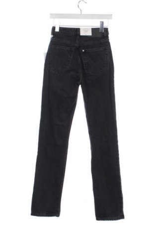 Damskie jeansy H&M, Rozmiar XS, Kolor Czarny, Cena 61,99 zł