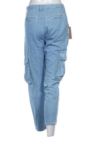 Dámske džínsy  Levi's, Veľkosť M, Farba Modrá, Cena  25,95 €