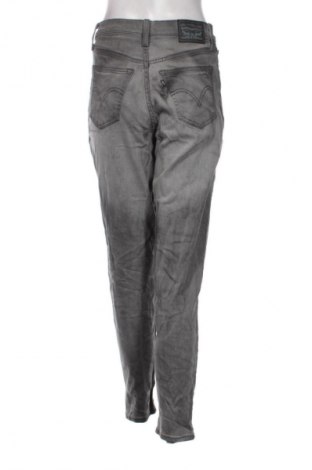 Dámské džíny  Levi's, Velikost S, Barva Šedá, Cena  879,00 Kč