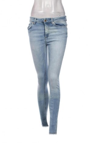 Damskie jeansy ONLY, Rozmiar S, Kolor Niebieski, Cena 60,99 zł