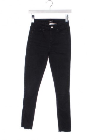 Dámské džíny  ONLY, Velikost S, Barva Černá, Cena  89,00 Kč
