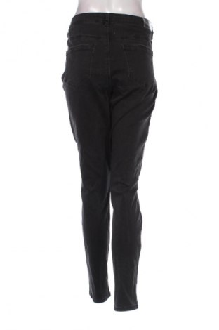 Дамски дънки ONLY, Размер XL, Цвят Сив, Цена 9,20 €