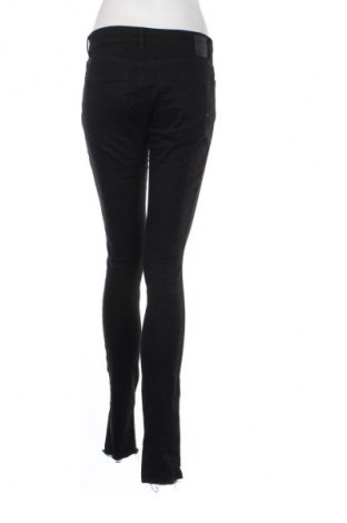 Női farmernadrág Pieces, Méret M, Szín Fekete, Ár 6 609 Ft