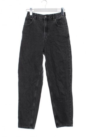 Dámské džíny  Pull&Bear, Velikost S, Barva Šedá, Cena  387,00 Kč