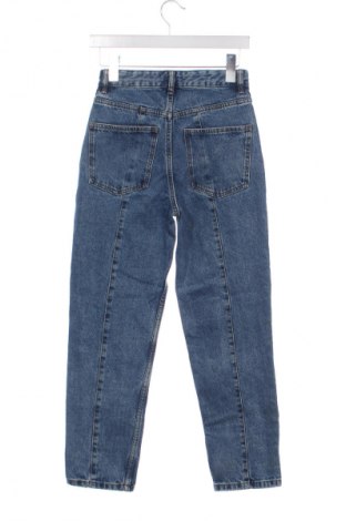 Дамски дънки Sinsay, Размер XS, Цвят Син, Цена 12,27 €