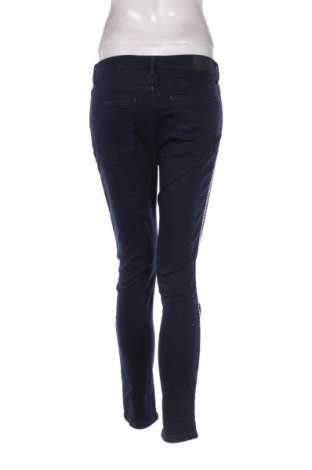 Damskie jeansy Springfield, Rozmiar M, Kolor Niebieski, Cena 13,99 zł