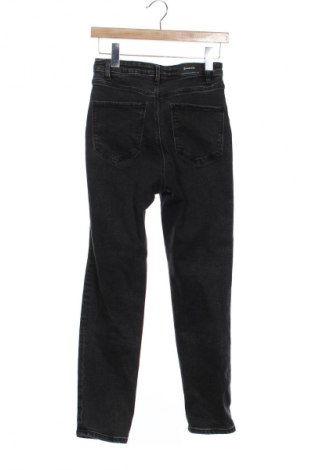 Női farmernadrág Stradivarius, Méret XS, Szín Fekete, Ár 10 198 Ft