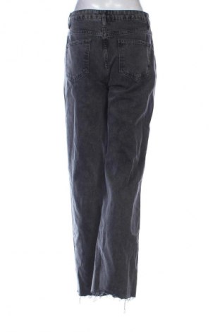 Damskie jeansy Trendyol, Rozmiar M, Kolor Czarny, Cena 49,99 zł