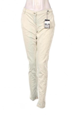 Дамски дънки Trussardi Jeans, Размер M, Цвят Екрю, Цена 40,90 €