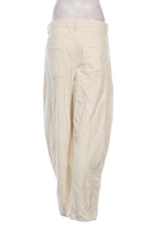 Dámske menčestráky Pull&Bear, Veľkosť XL, Farba Kremová, Cena  9,95 €