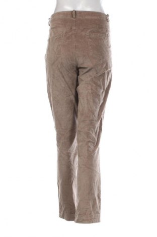 Дамски джинси United Colors Of Benetton, Размер XL, Цвят Бежов, Цена 4,09 €