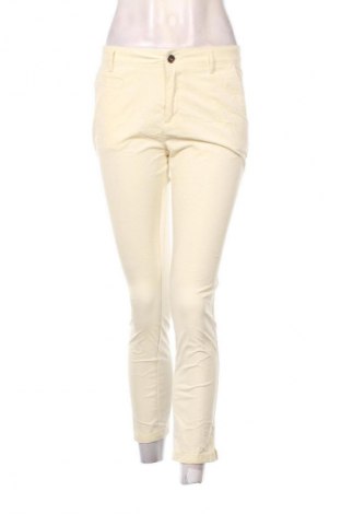 Дамски джинси United Colors Of Benetton, Размер S, Цвят Екрю, Цена 6,13 €