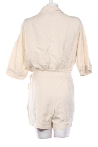 Salopetă scurtă de damă Reserved, Mărime M, Culoare Bej, Preț 34,99 Lei