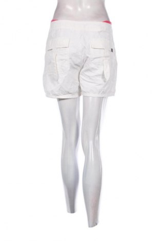 Дамски къс панталон Adidas, Размер M, Цвят Бял, Цена 12,27 €