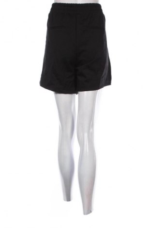 Damskie szorty Amisu, Rozmiar XXL, Kolor Czarny, Cena 98,90 zł