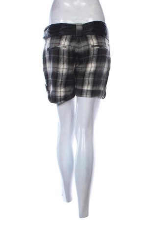 Dámske kraťasy  Amisu, Veľkosť L, Farba Viacfarebná, Cena  2,95 €