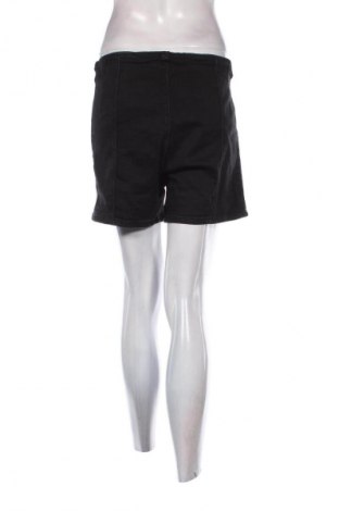 Damen Shorts Fisherfield, Größe L, Farbe Mehrfarbig, Preis 1,99 €