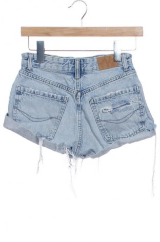 Dámske kraťasy  Pull&Bear, Veľkosť XXS, Farba Modrá, Cena  6,95 €