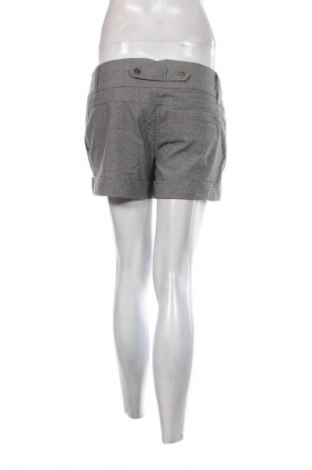 Dámské kraťasy  Q/S by S.Oliver, Velikost L, Barva Šedá, Cena  79,00 Kč