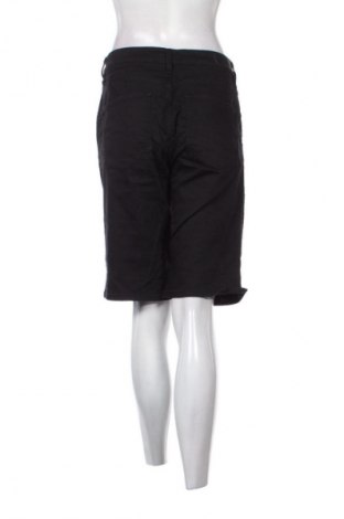 Damen Shorts S.Oliver, Größe XL, Farbe Schwarz, Preis 23,10 €