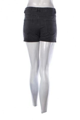 Női rövidnadrág Sinsay, Méret S, Szín Szürke, Ár 1 659 Ft