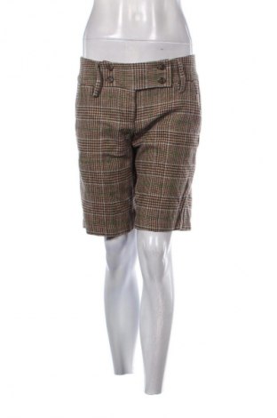 Dámske kraťasy  Sisley, Veľkosť L, Farba Viacfarebná, Cena  19,54 €