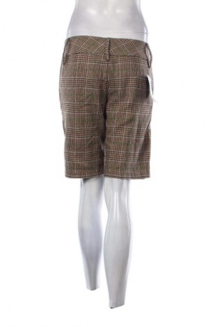 Dámske kraťasy  Sisley, Veľkosť L, Farba Viacfarebná, Cena  19,54 €