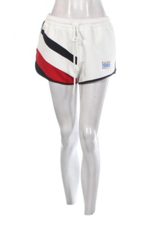 Pantaloni scurți de femei Tommy Hilfiger, Mărime L, Culoare Multicolor, Preț 129,99 Lei