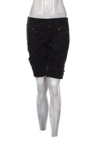 Damskie szorty United Colors Of Benetton, Rozmiar L, Kolor Czarny, Cena 11,99 zł