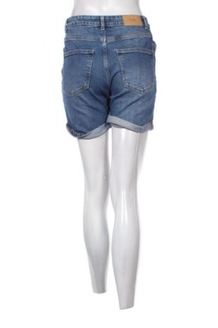Dámské kraťasy  Vero Moda, Velikost S, Barva Modrá, Cena  159,00 Kč