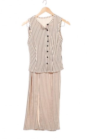 Дамски костюм Unbranded, Размер XXS, Цвят Бежов, Цена 15,84 €