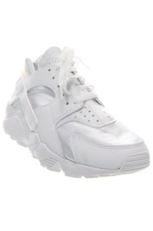 Дамски обувки Nike, Размер 41, Цвят Бял, Цена 66,46 €