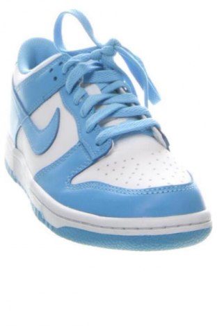 Γυναικεία παπούτσια Nike, Μέγεθος 37, Χρώμα Πολύχρωμο, Τιμή 61,99 €