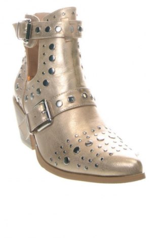 Дамски обувки Unbranded, Размер 38, Цвят Златист, Цена 15,33 €