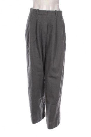 Pantaloni de femei COS, Mărime M, Culoare Gri, Preț 263,84 Lei