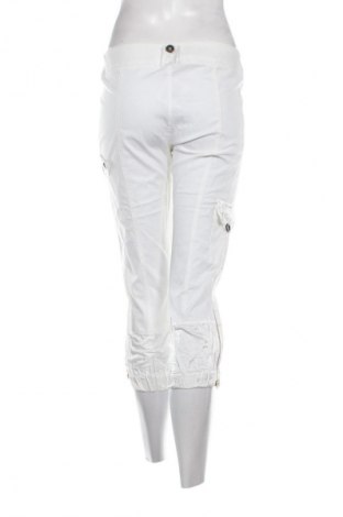 Női nadrág Grama, Méret M, Szín Fehér, Ár 2 269 Ft