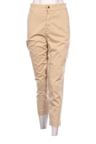 Дамски панталон Guess, Размер S, Цвят Бежов, Цена 22,49 €