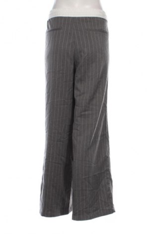 Damenhose H&M Divided, Größe XL, Farbe Grau, Preis € 12,99