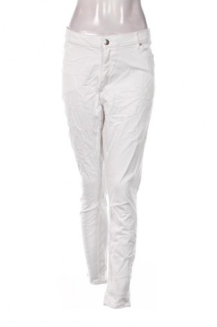 Damenhose Janina, Größe 4XL, Farbe Weiß, Preis € 12,99