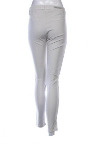 Női nadrág Jeans By Bessie, Méret S, Szín Ezüstös, Ár 1 339 Ft