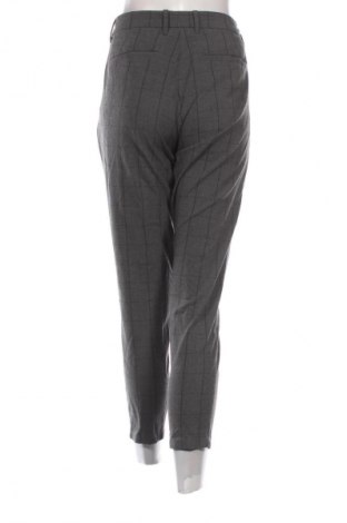 Dámské kalhoty  Pull&Bear, Velikost L, Barva Vícebarevné, Cena  696,00 Kč