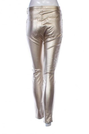 Pantaloni de femei Pull&Bear, Mărime S, Culoare Auriu, Preț 22,99 Lei