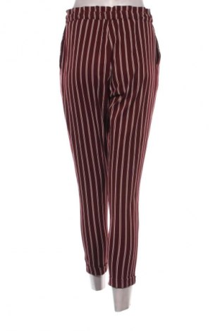 Damskie spodnie Pull&Bear, Rozmiar S, Kolor Kolorowy, Cena 8,99 zł