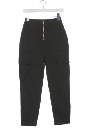 Damskie spodnie SHEIN, Rozmiar XS, Kolor Zielony, Cena 90,55 zł