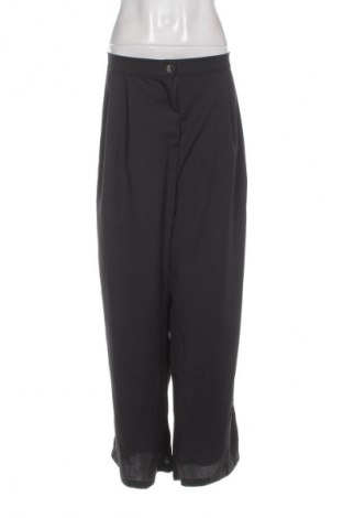 Dámské kalhoty  SHEIN, Velikost 4XL, Barva Šedá, Cena  179,00 Kč