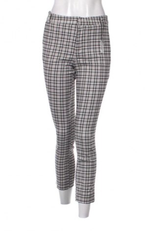 Γυναικείο παντελόνι Stradivarius, Μέγεθος M, Χρώμα Πολύχρωμο, Τιμή 3,99 €