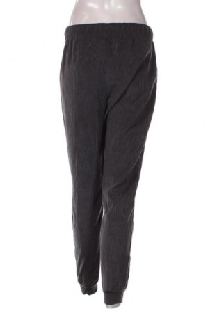 Pantaloni de femei Tezenis, Mărime M, Culoare Gri, Preț 11,99 Lei