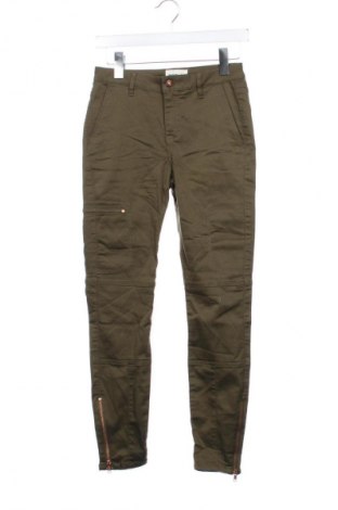 Дамски панталон Vero Moda, Размер S, Цвят Зелен, Цена 3,57 €
